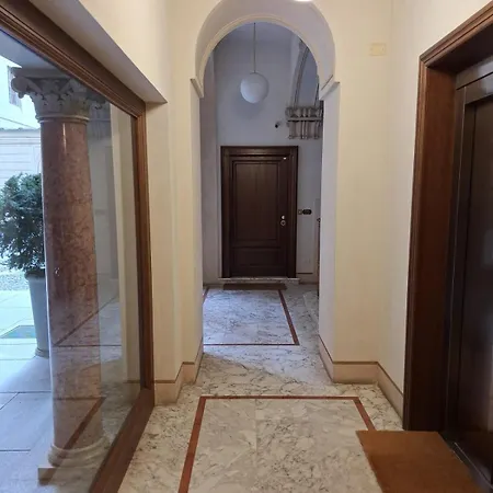 Bogino 18 - Apartment *